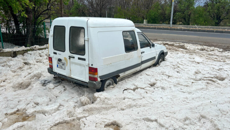 Uşak’ta sağanak ve dolu etkili oldu