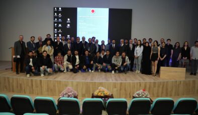 Yozgat Bozok Üniversitesinde “Üretken Yapay Zeka ve Üniversiteler” konulu konferans düzenlendi