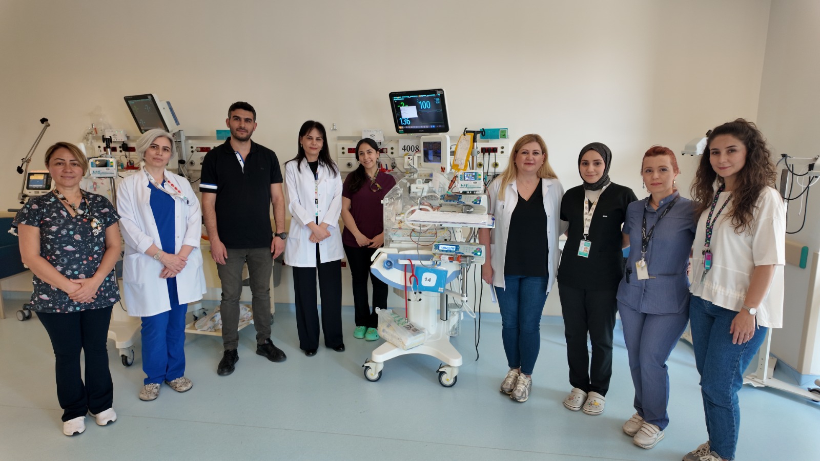 Eskişehir’de diyaframında delik bulunan bebek ameliyatla sağlığına kavuştu