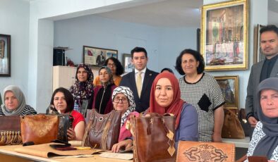 Geleneksel deri işlemeciliği Isparta’da yaşatılıyor